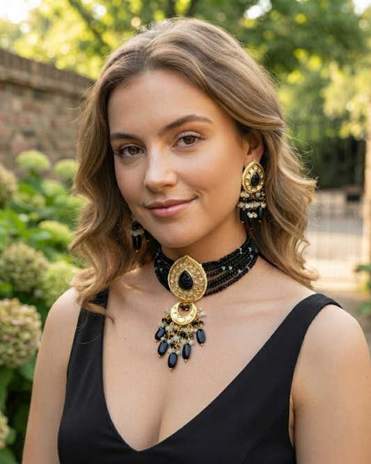 Victorian Traditional Kundan Necklace Set - Black