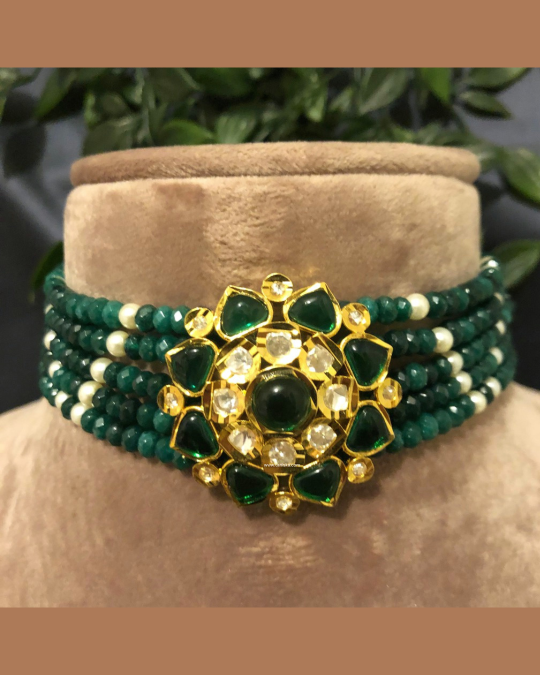 Victorian Traditional Kundan Necklace Set - Emerald Green