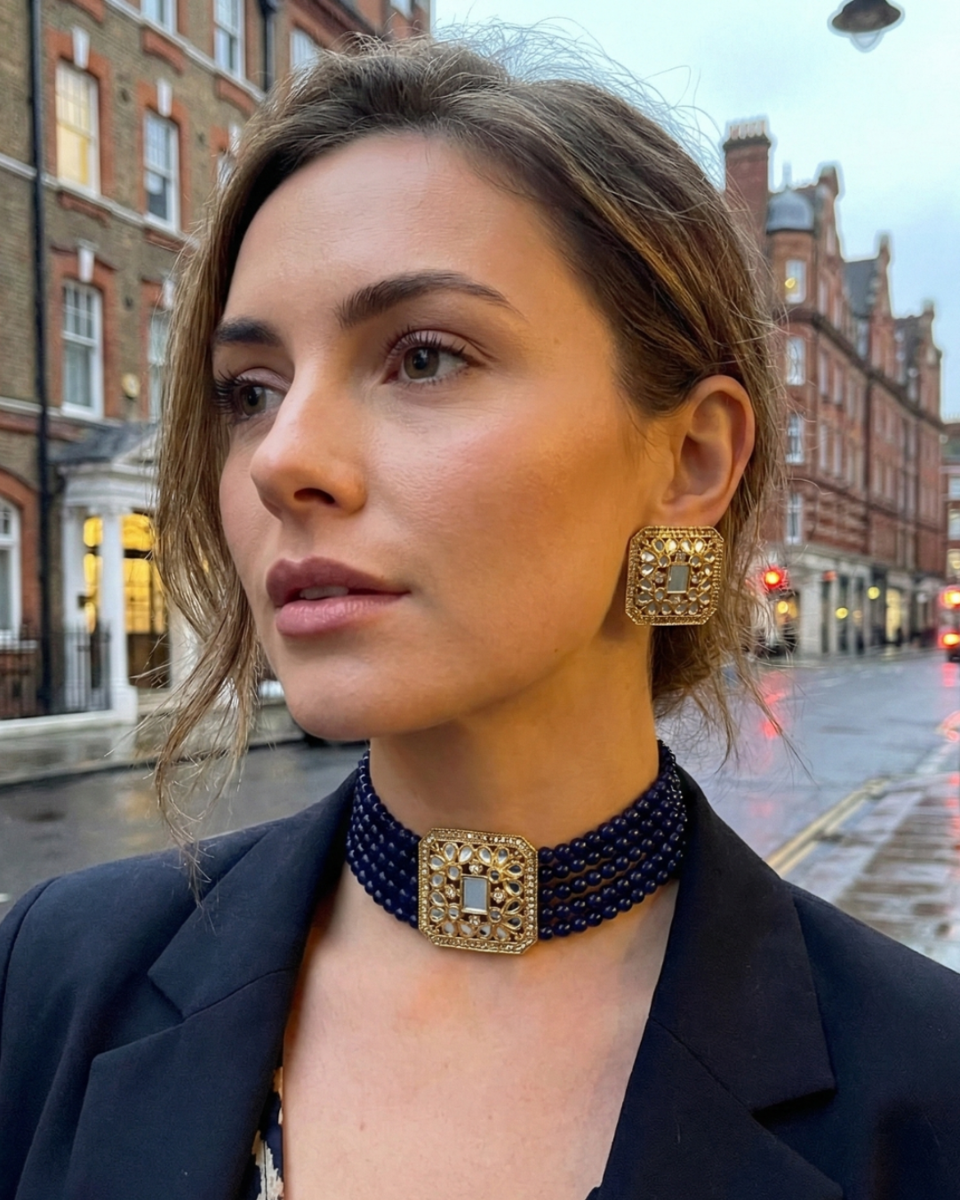 Victorian Traditional Glass Necklace Set - Navy