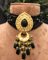 Victorian Traditional Kundan Necklace Set - Black