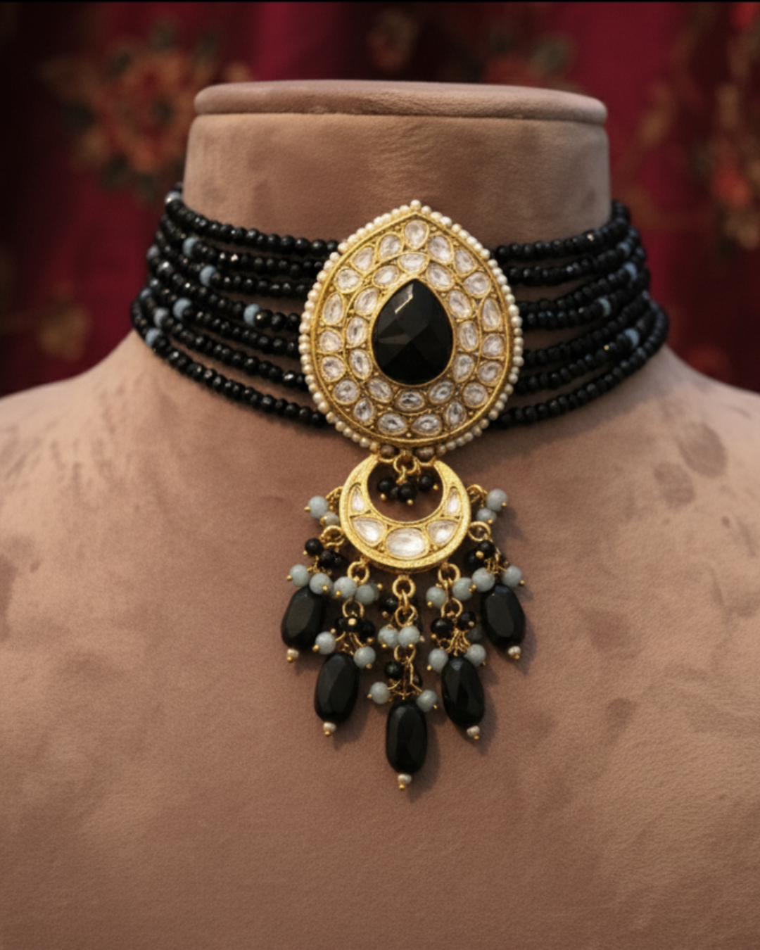 Victorian Traditional Kundan Necklace Set - Black