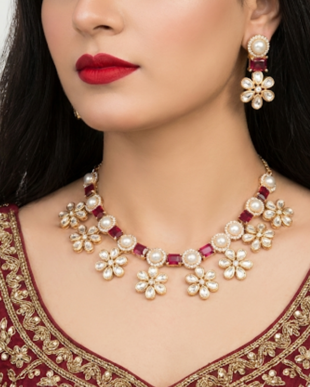 The Royal Rose Bloom Necklace Set