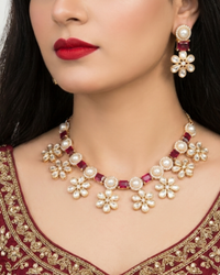 The Royal Rose Bloom Necklace Set