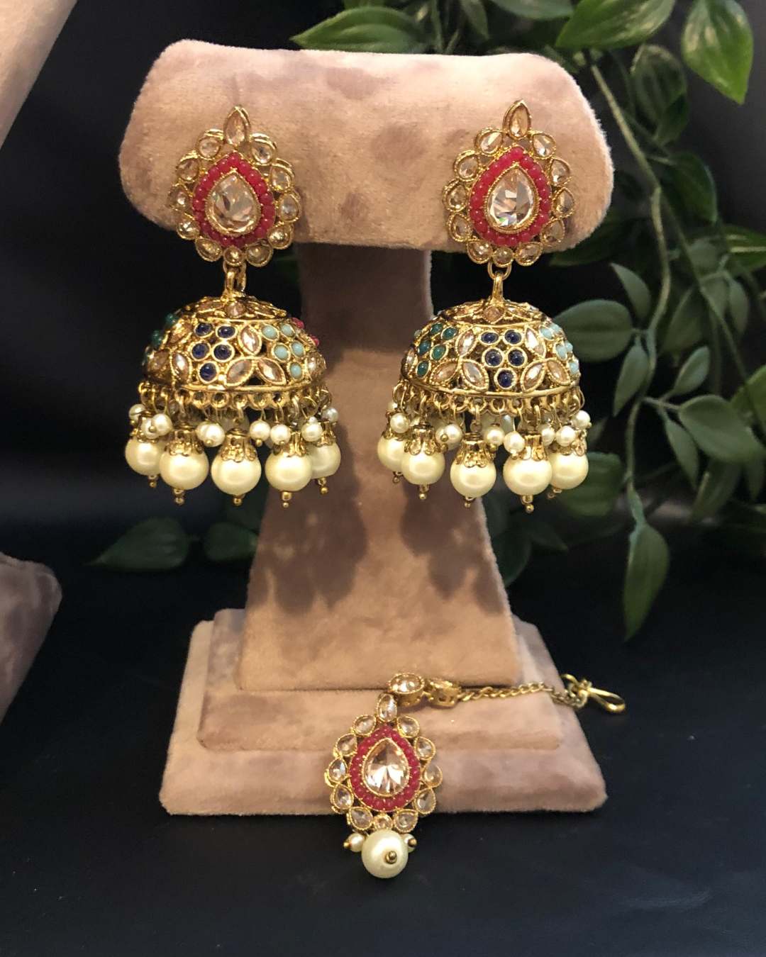 The Mayfair Heritage Necklace Set