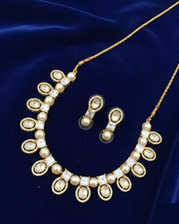 The Verra Necklace Set (Golden)
