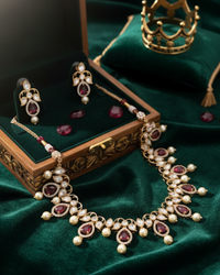 The Verra Necklace Set (Red)