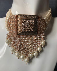 ISHANA Golden Uncut-Kundan Necklace/Choker Set