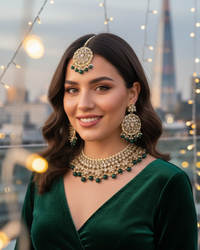 The Belgravia Emerald Necklace Set