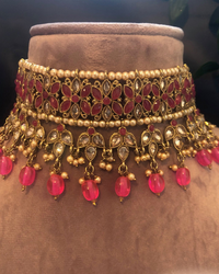 The Windsor Rose Choker Set