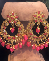 The Windsor Rose Choker Set