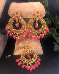 The Windsor Rose Choker Set