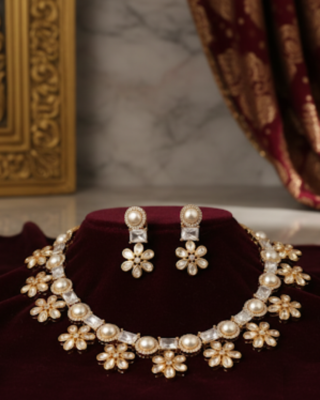The Royal Bloom Necklace Set