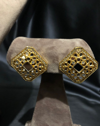 The Sun-Kissed Marigold Choker Set