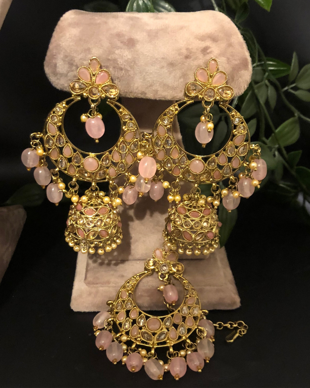 The Kew Gardens Inspired Blush Blossom Set