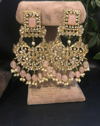 The Kensington Garden Rose Choker Set